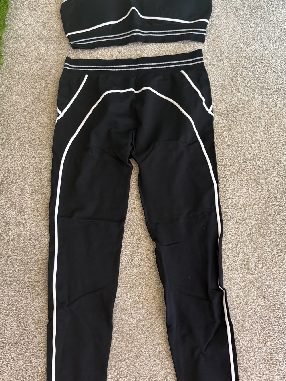 Athletic Black Crop Top & Legging Set with White Piping - Picture 5 of 5